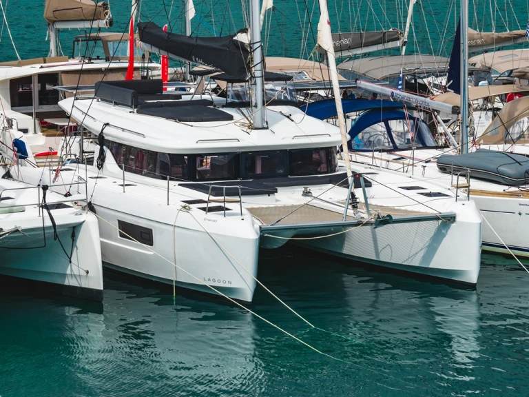 Noleggio Catamarano con o senza skipper Lagoon a Benítses