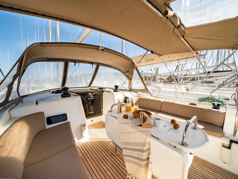 Noleggio barche Jeanneau Sun Odyssey 519 a Piso Livadi su Samboat