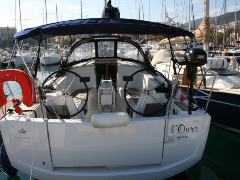 Noleggio a Ajaccio – Jeanneau Sun Odyssey 349 su SamBoat