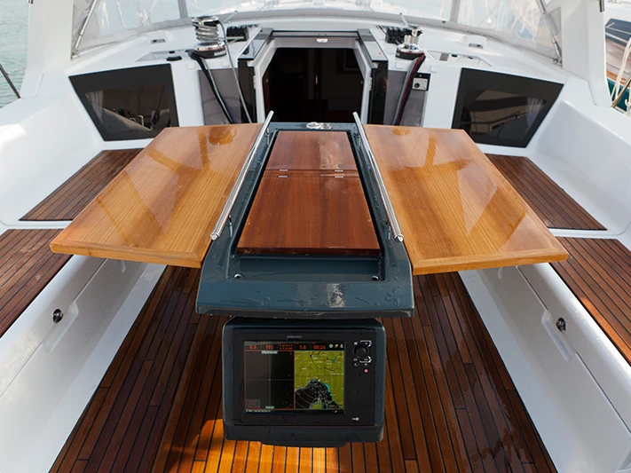 Bénéteau Oceanis 45 da affittare a  Ajaccio