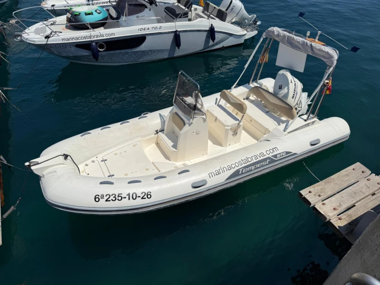 Capelli Tempest 570 da affittare a  Spagna
