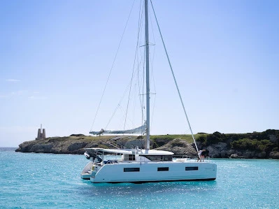 Catamarano a noleggio a Pianottoli-Caldarello al miglior prezzo