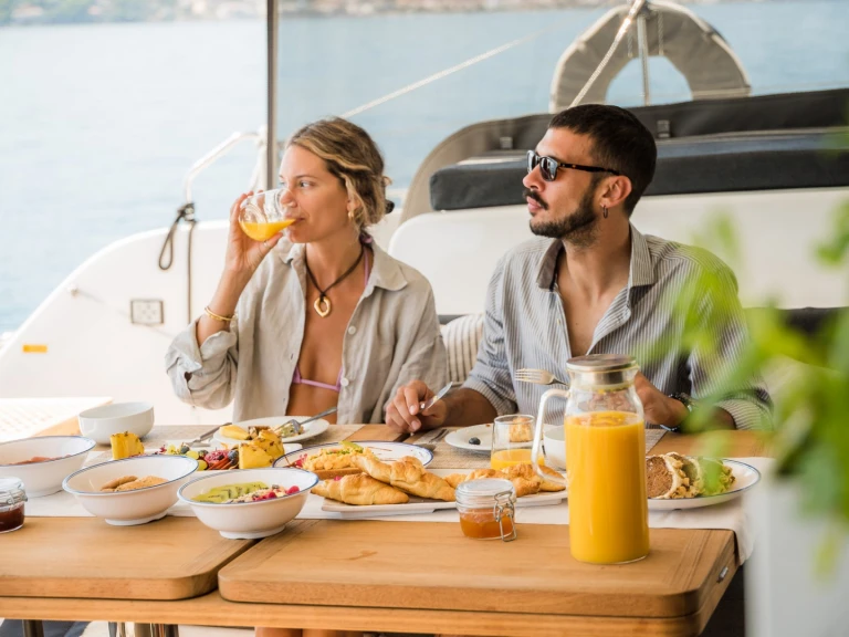 Noleggio a Athens Marina – Lagoon Lagoon 52 su SamBoat