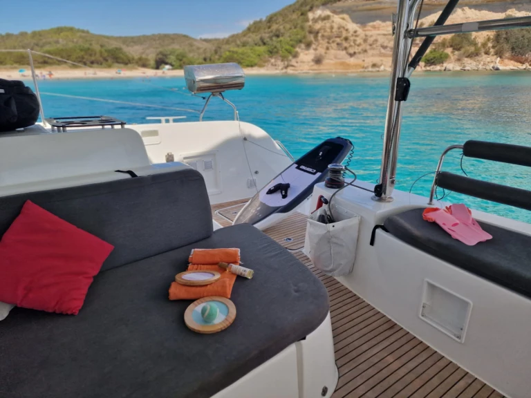 Noleggio Catamarano Lagoon con patente nautica