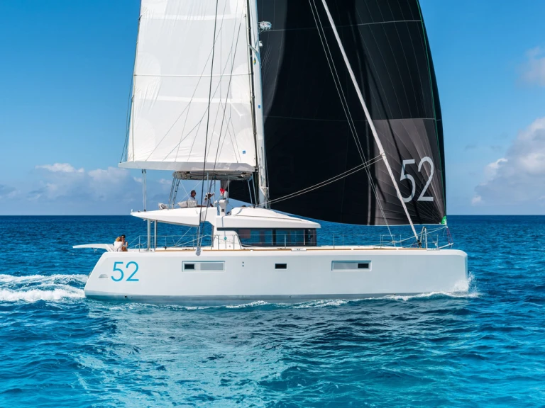 Noleggio Catamarano con o senza skipper Lagoon a Pomer