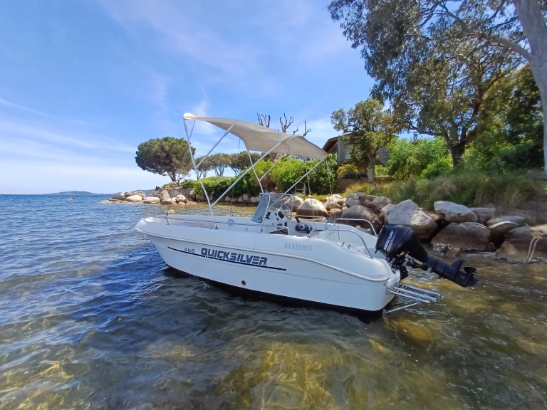Noleggio Barca a motore con o senza skipper Quicksilver a Porto-Vecchio