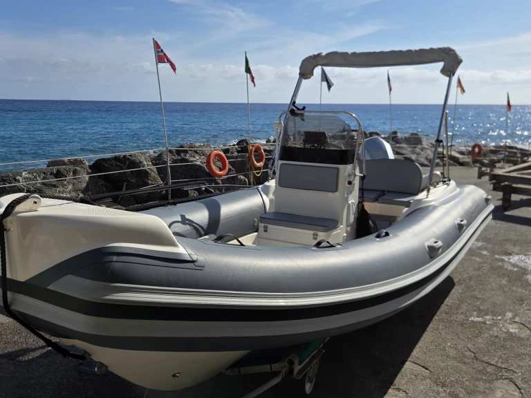 Noleggio a Deiva Marina – Nautica Led Nautica Led 540 GS su SamBoat