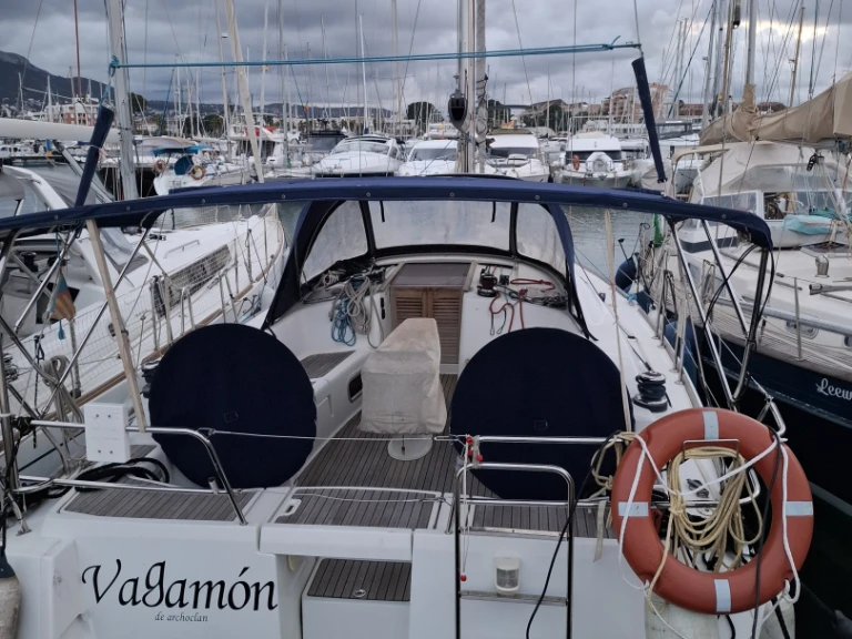 Bénéteau Oceanis 40 da affittare a  Dénia