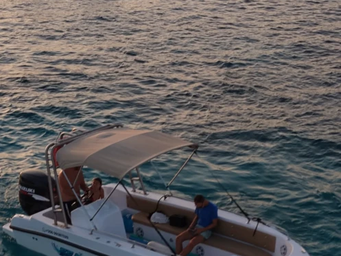 Noleggio Barca a motore a Gozo – Buccaneer Buccaneer 23