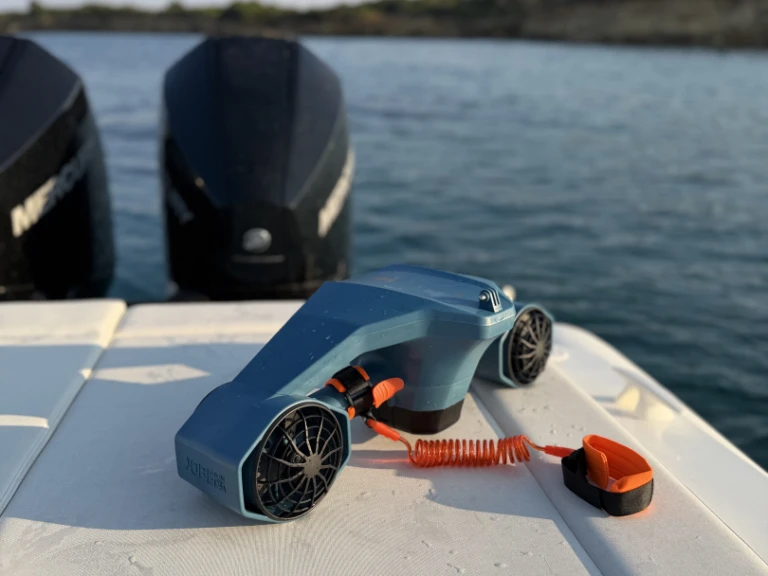 Gommone a noleggio a Zante al miglior prezzo
