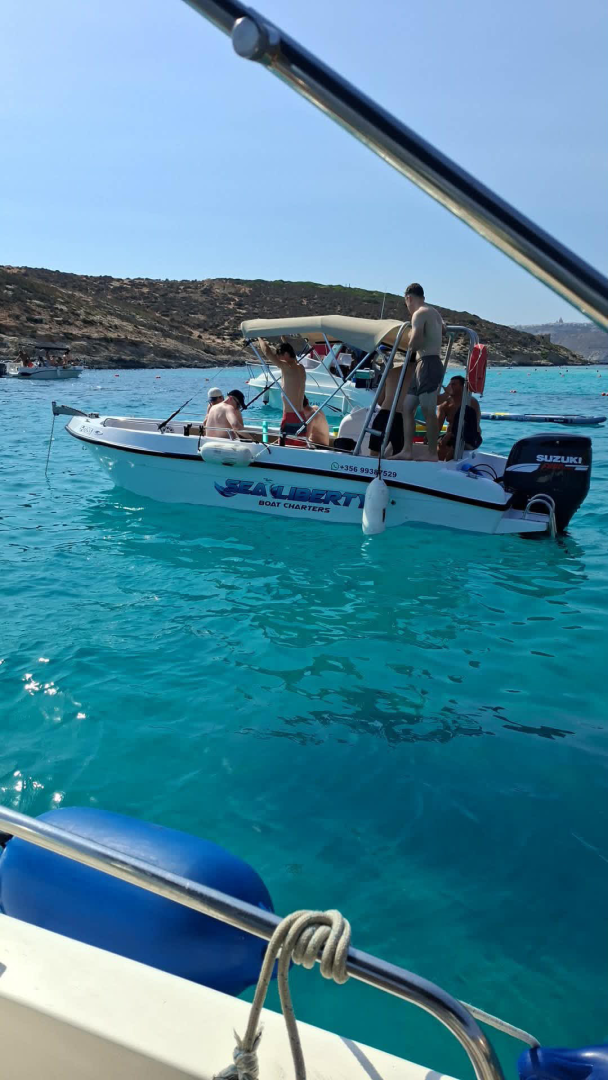 Noleggio Barca a motore con o senza skipper Buccaneer a Gozo