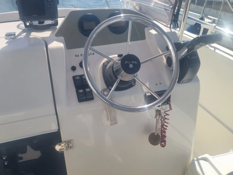 Noleggio barche Saint-Laurent-du-Var economico Pacific Craft 545 Open