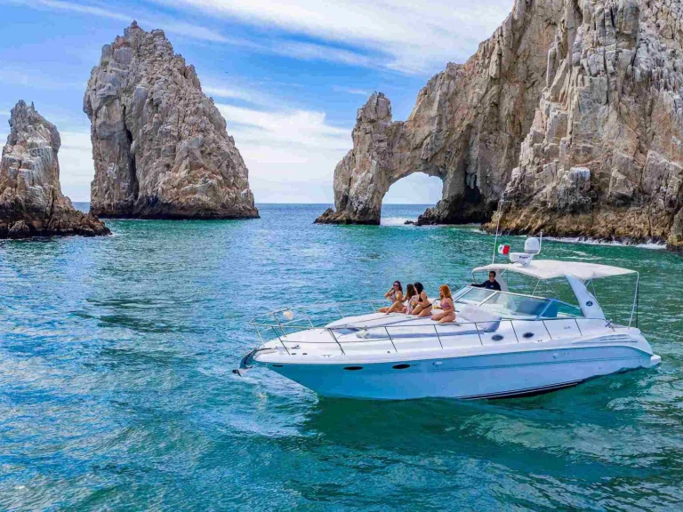 Noleggio Barca a motore con o senza skipper Sea Ray a Cabo San Lucas