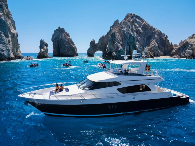 Noleggio barche Mckinna 70 pilothouse a Cabo San Lucas su Samboat