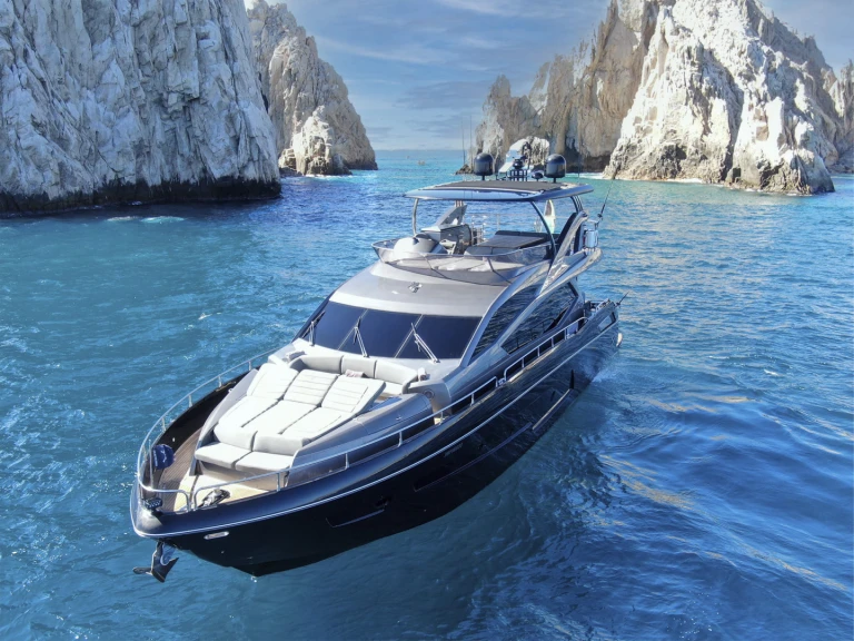 Noleggio Yacht di lusso a Cabo San Lucas – Sunseeker Manhattan 80