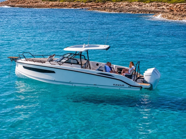 Noleggio a Santa Eulària des Riu – Quicksilver Navan S30 su SamBoat