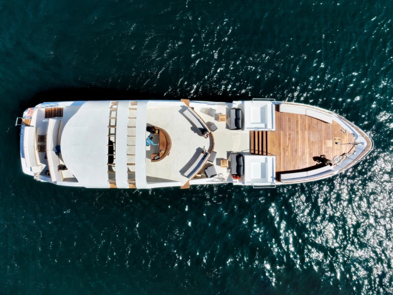 Noleggio Yacht di lusso a Cabo San Lucas – Pelican Luxury Motor Yacht