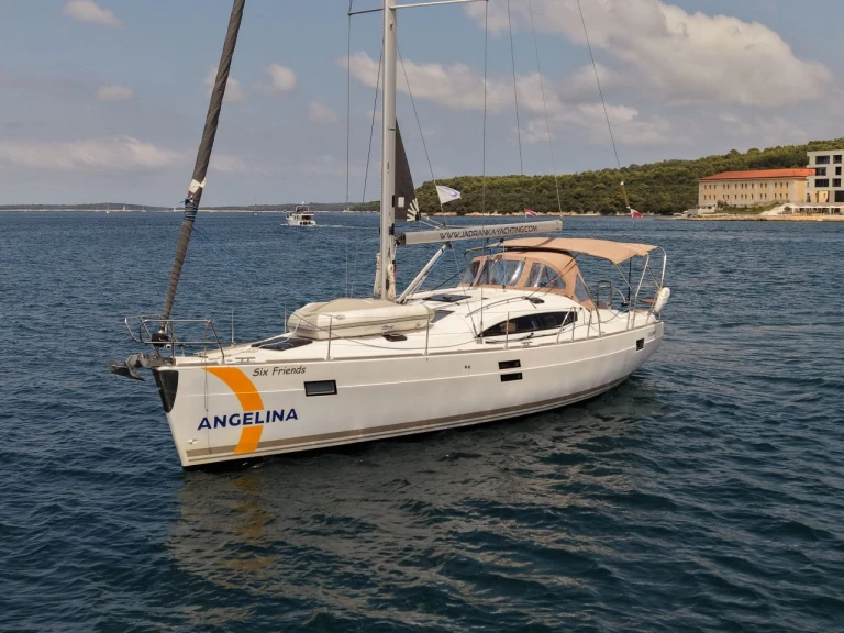 Noleggio Barca a vela a Pola – Elan Impression 45