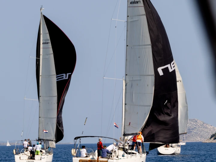 Noleggio a Betina – Elan E4 su SamBoat