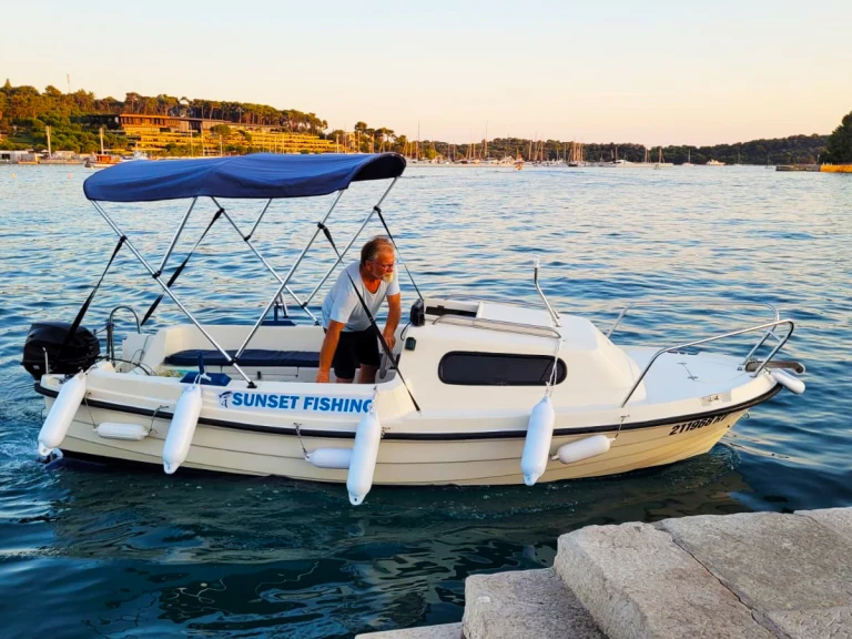 Noleggio a Rovigno – SPORT MARE MSport500 su SamBoat
