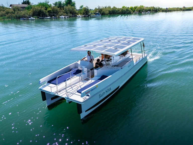 Noleggio barche Lagoon 33 solar a Caorle su Samboat