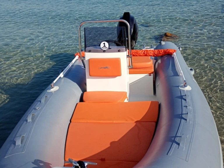 Noleggio a Porto Rotondo – Panama 17 su SamBoat