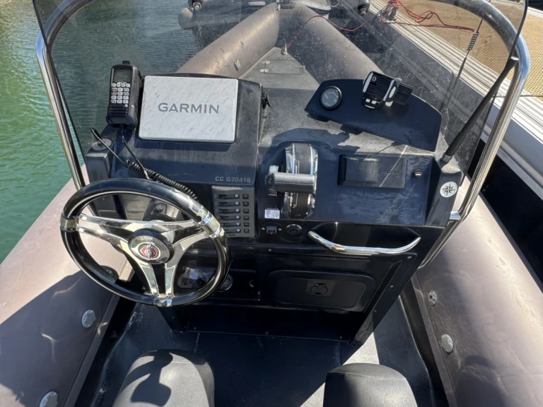 Gommone a noleggio a La Forêt-Fouesnant al miglior prezzo