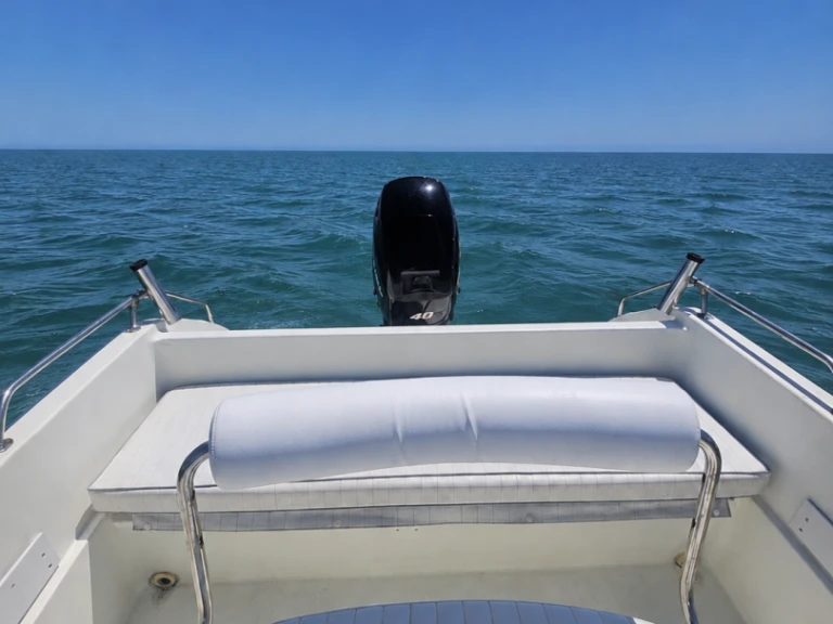 Noleggiare una Conero CONERO CIAO 540 a Porto San Giorgio