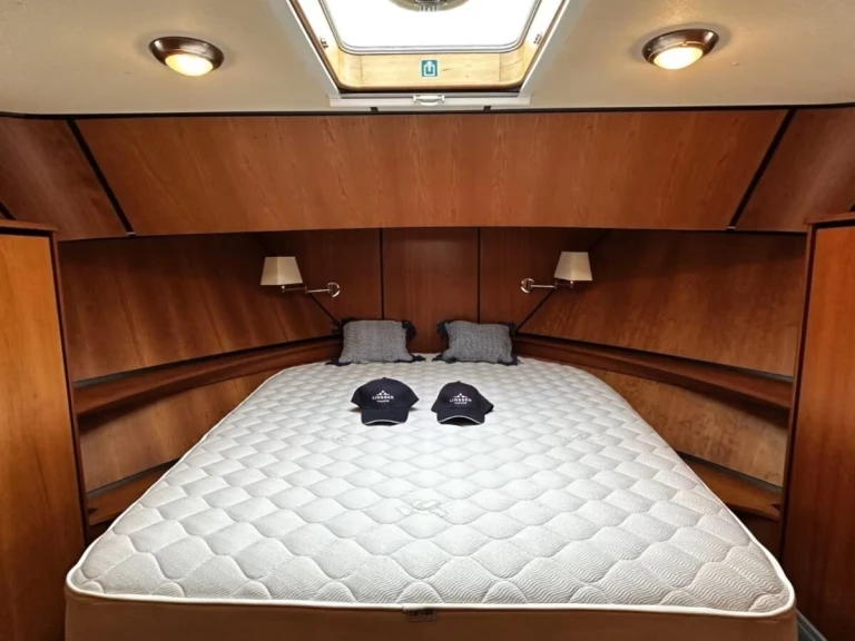 Houseboat a noleggio a Rheinsberg al miglior prezzo
