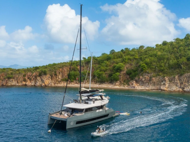 Noleggio Yacht di lusso Moon Yacht con patente nautica