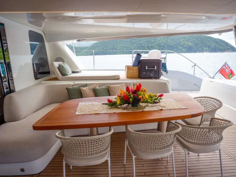 Noleggio Yacht di lusso Lagoon con patente nautica