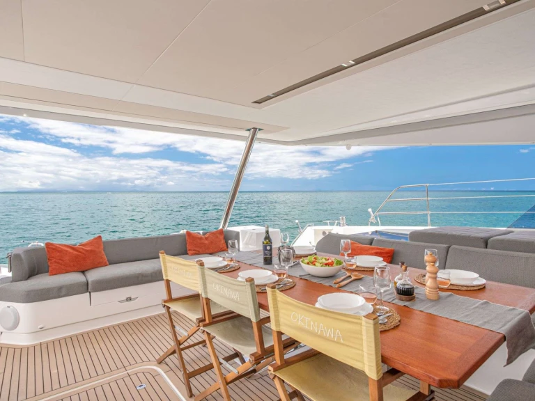 Noleggio a Napoli – Fountaine Pajot OKINAWA su SamBoat