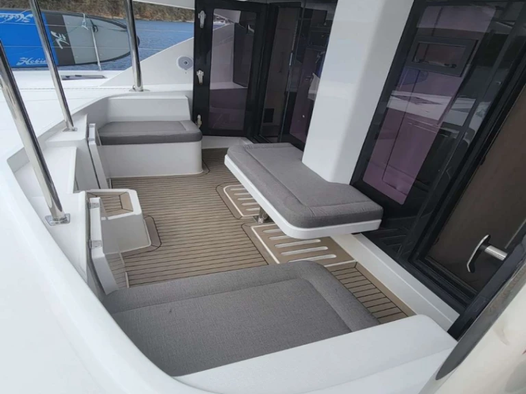 Noleggio Yacht di lusso Leopard con patente nautica