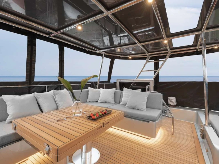 Noleggio Yacht di lusso con o senza skipper Sunreef a Costa Azzurra