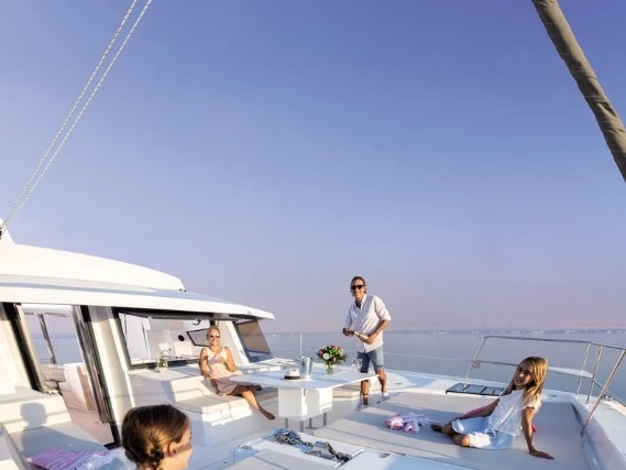 Noleggio Catamarano a Nassau – Bali Bali 5.4