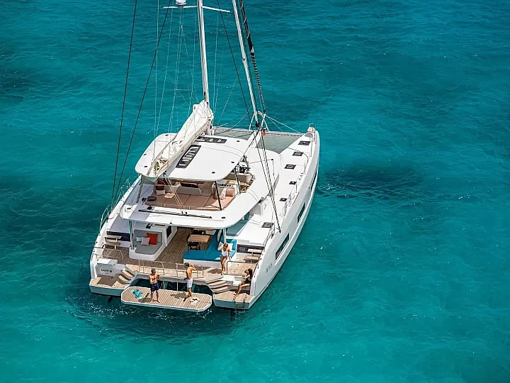 Catamarano a noleggio a Seget Donji al miglior prezzo