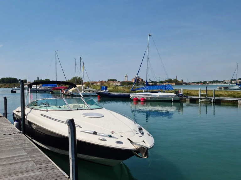 Noleggio a San Giuliano - Venezia – Monterey 268SC su SamBoat