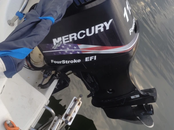 Noleggio Barca a motore Quicksilver con patente nautica