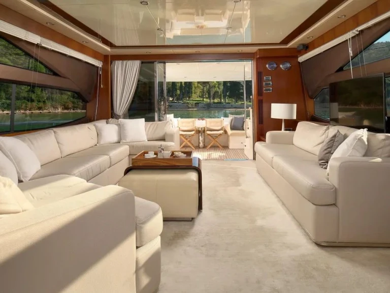 Noleggio barche Princess Princess 72 a Podstrana su Samboat