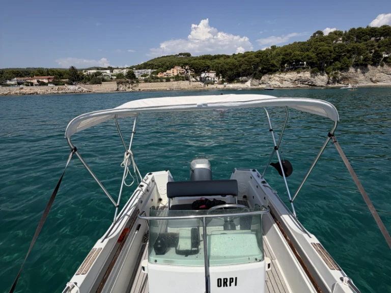 Noleggio barche Jeanneau Cap Camarat 575 a La Ciotat su Samboat