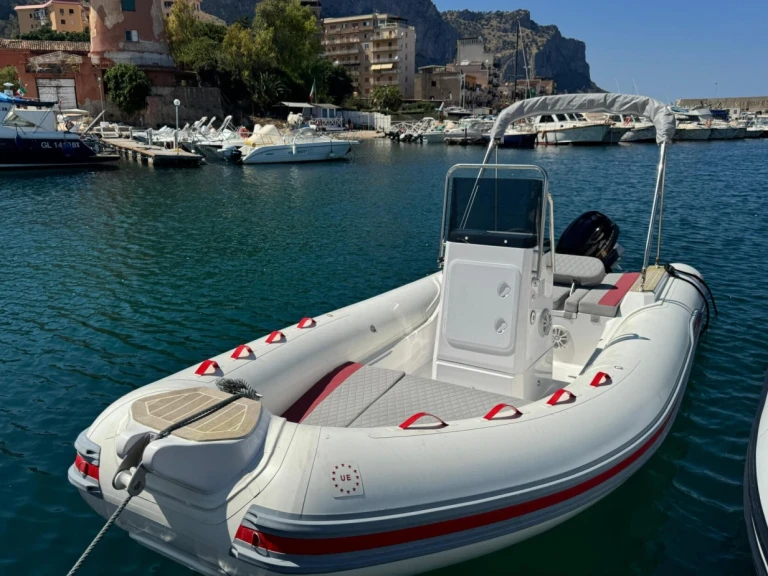 Noleggio Gommone a Palermo – Marel Asoral AL 100