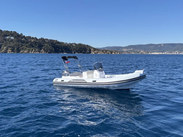 Noleggio barche Le Lavandou economico Tempest 630