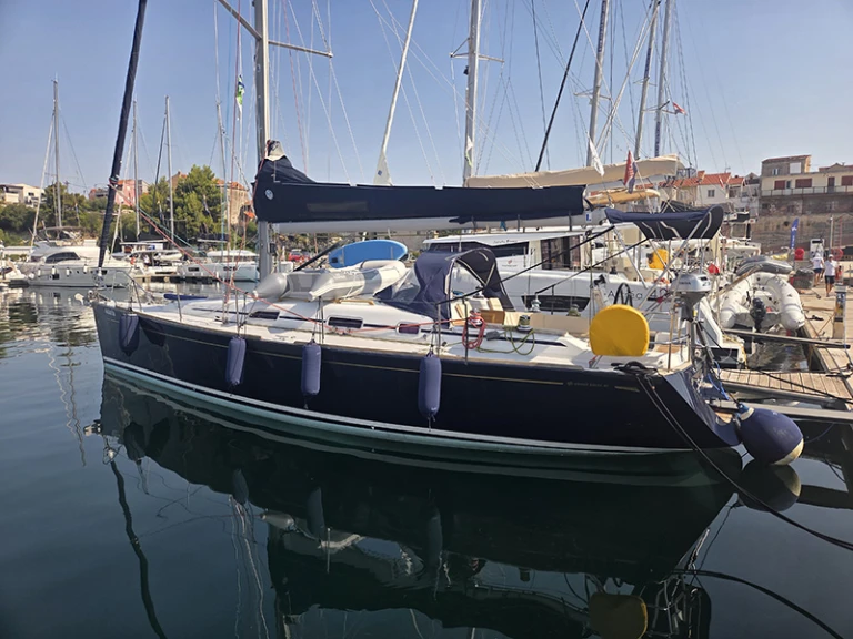 Noleggio Barca a vela Grand Soleil con patente nautica