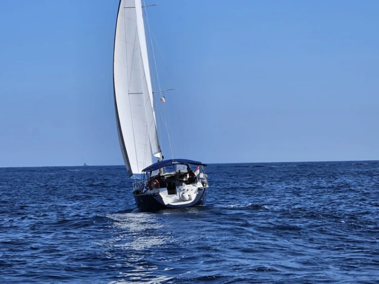 Noleggiare una Jeanneau Sun Odyssey 40 DS a Monaco