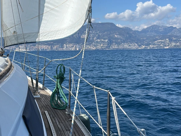 Noleggio barche Jeanneau Sun Odyssey 40 DS a Monaco su Samboat
