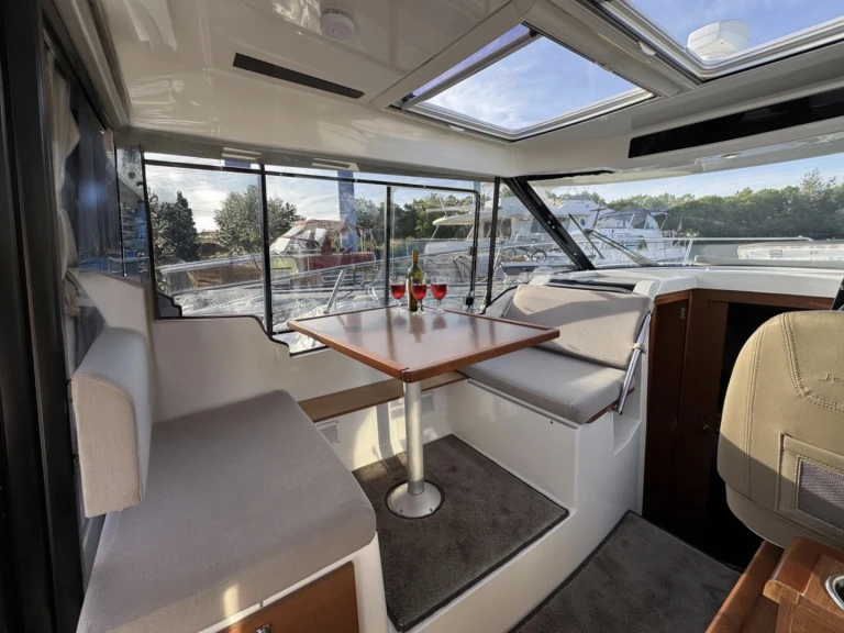 Noleggio a Asnières-sur-Seine – Jeanneau Merry Fisher 895 su SamBoat