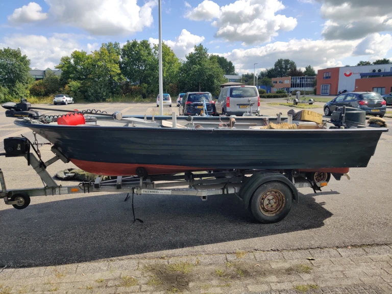Noleggiare una Onbekend Onbekend a Almere Stad