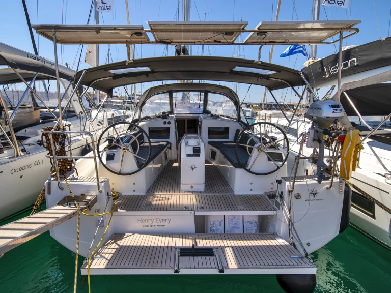 Noleggio barche Jeanneau Sun Odyssey 410 a Rodi (Citta) su Samboat