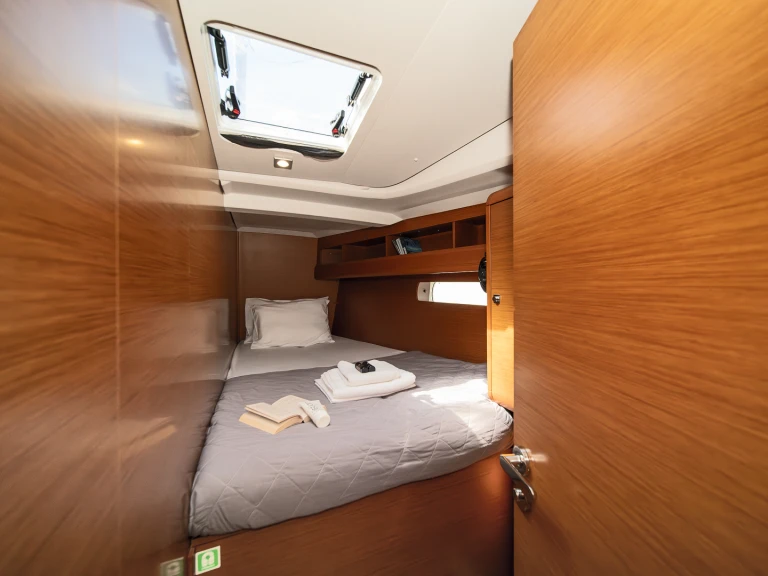 Noleggio barche Rodi (Citta) economico Sun Odyssey 479