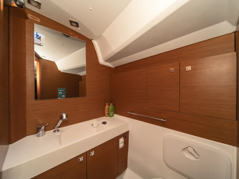 Noleggio Barca a vela a Rodi (Citta) – Jeanneau Sun Odyssey 479